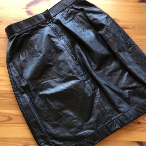 Vintage Wilson Leather Mini Skirt - Picture 4 of 6